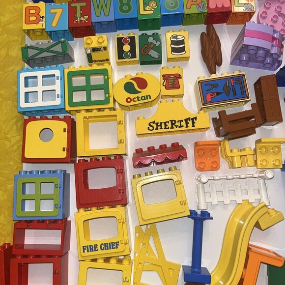 Lego DUPLO 7 lbs Bulk Train Figures Castle Auto ABC #s Flowers Bricks VTG & MOD - Picture 10 of 16